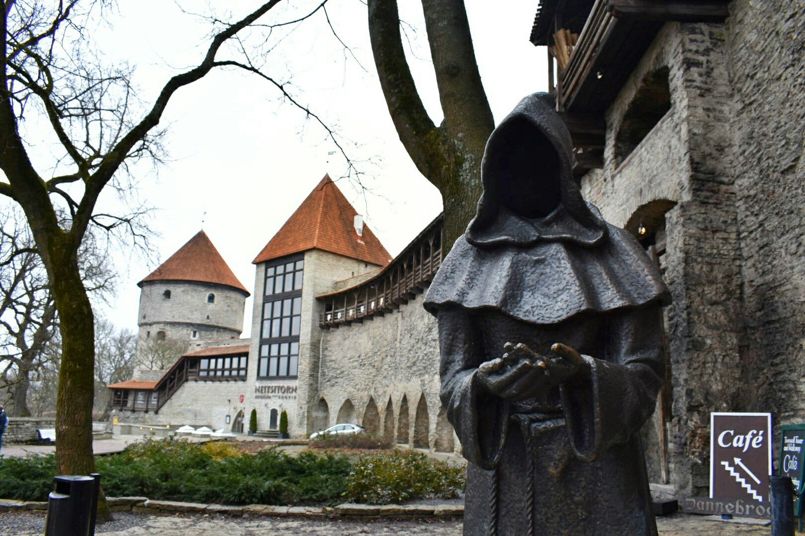 Tallinn black monk - Tallinn, Estonia, Legend, Monks, Old city