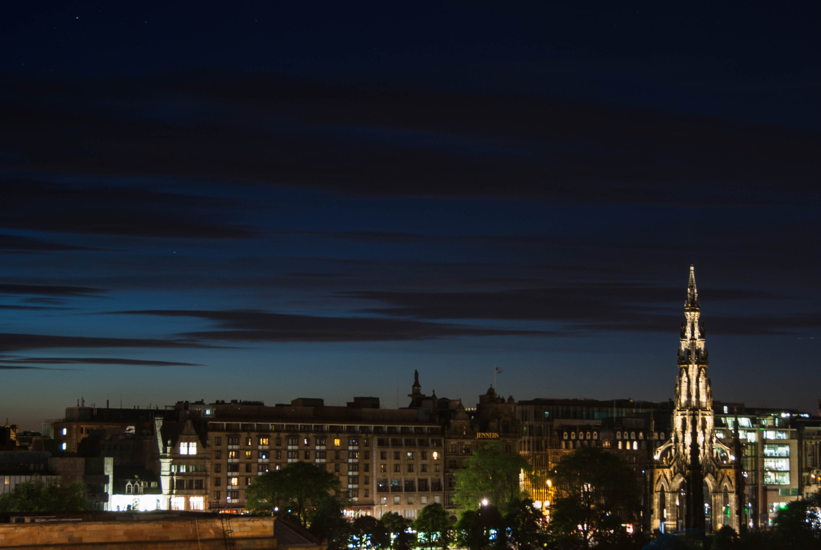 Edinburgh, Scotland - My, The photo, Scotland, Edinburgh, The street, Architecture, Excerpt, Longpost