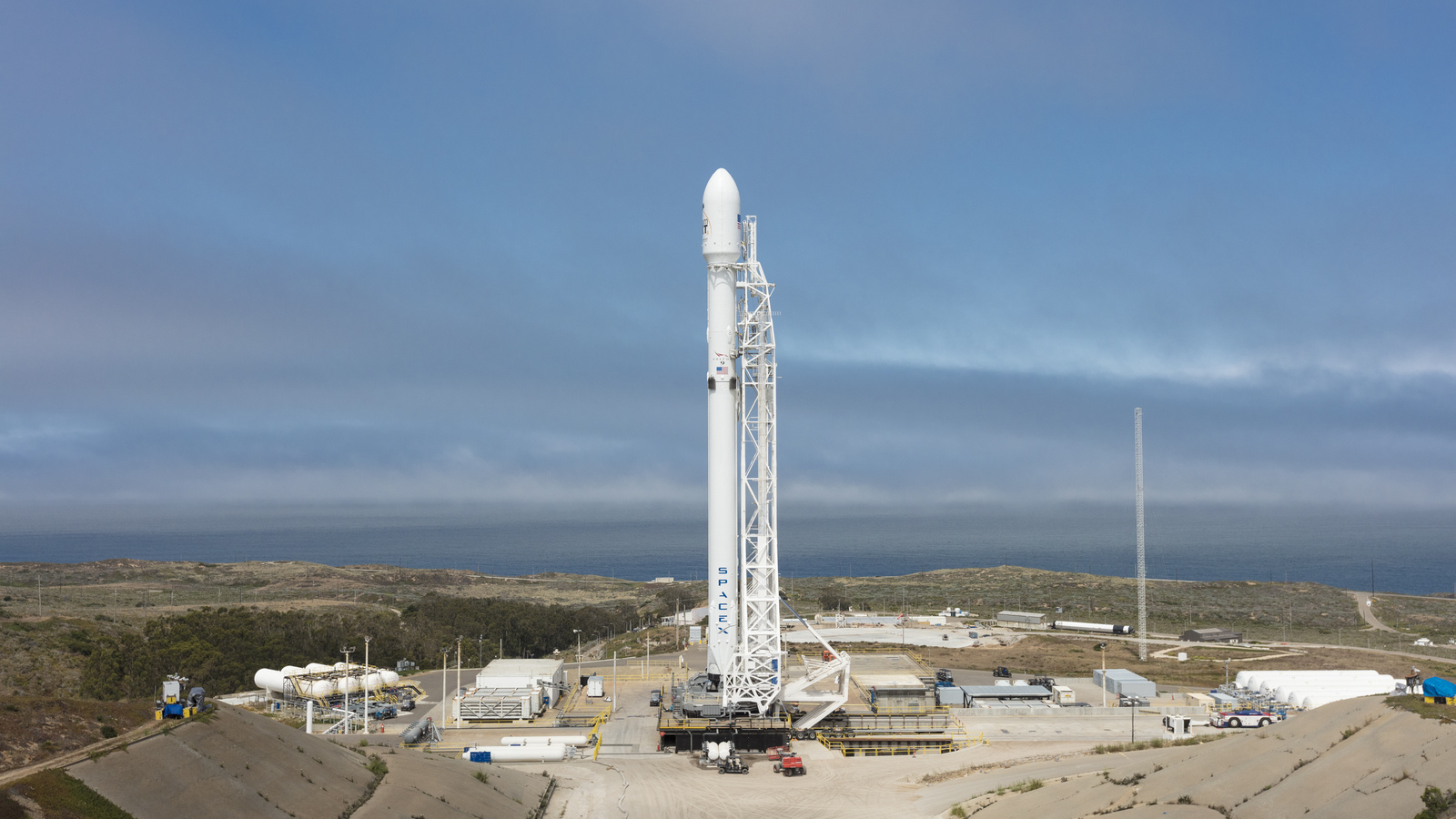 Ускоренная видеозапись посадки первой ступени Falcon 9. - SpaceX, Falcon 9, Ракета-Носитель, Илон Маск, Космос, Лента, Видео, Длиннопост