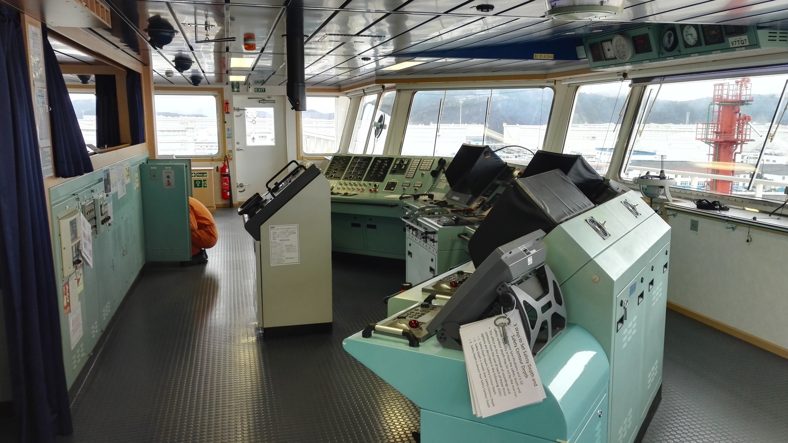 Tour of the navigation bridge of a hefty tanker. Part 1. - My, Ship's Life, Sailors, Vessel, Ship, Sea, Tanker, Excursion, Longpost