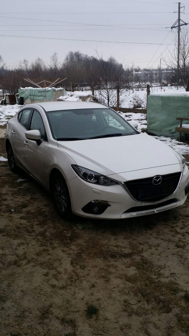 Помогите! Угнали автомобиль Mazda 3 белого цвета 2014 г.в. в Спб. | Пикабу