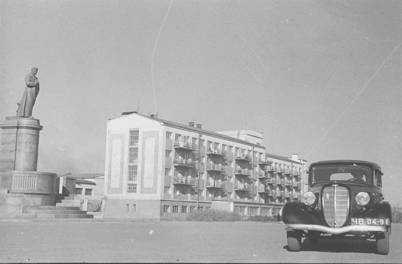 Club History of Magnitogorsk SOTSGOROD MAGNITOGORSK 1937 - Magnitogorsk, Sotsgorod, Magnitka, Old photo, Real life story, School, Savings bank, Longpost