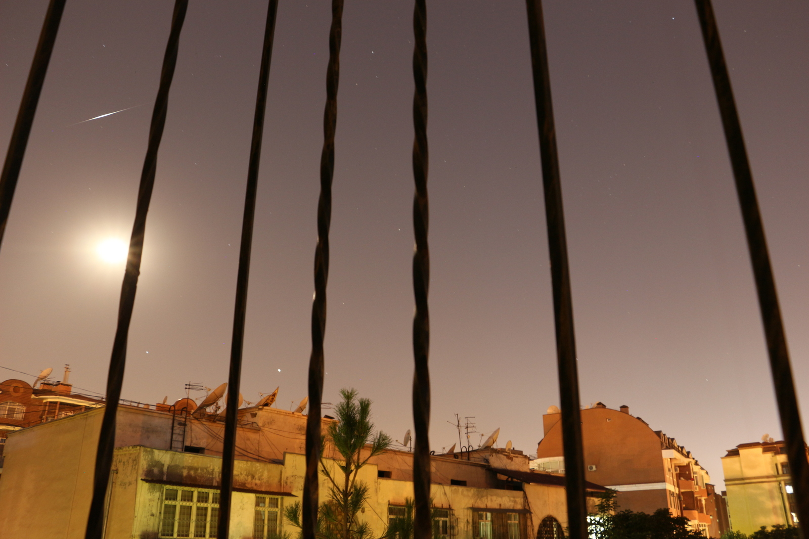 Iridiums flare - My, Photographer, Astrophoto, Iridium, Night, moon