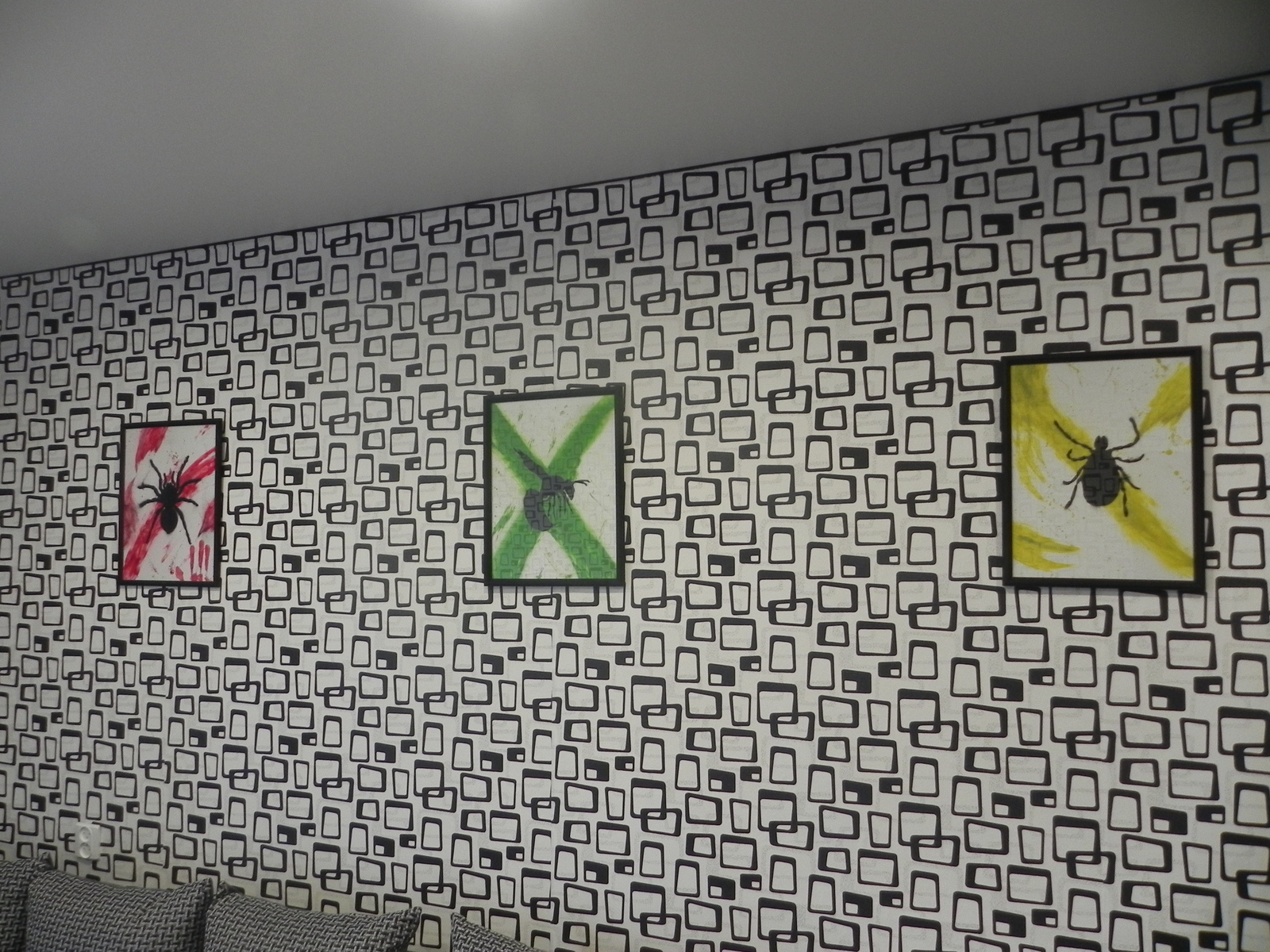 We tried to transform the wall in the room .... - My, Spray Art, Spray can, Images, Frame, Insects, Longpost