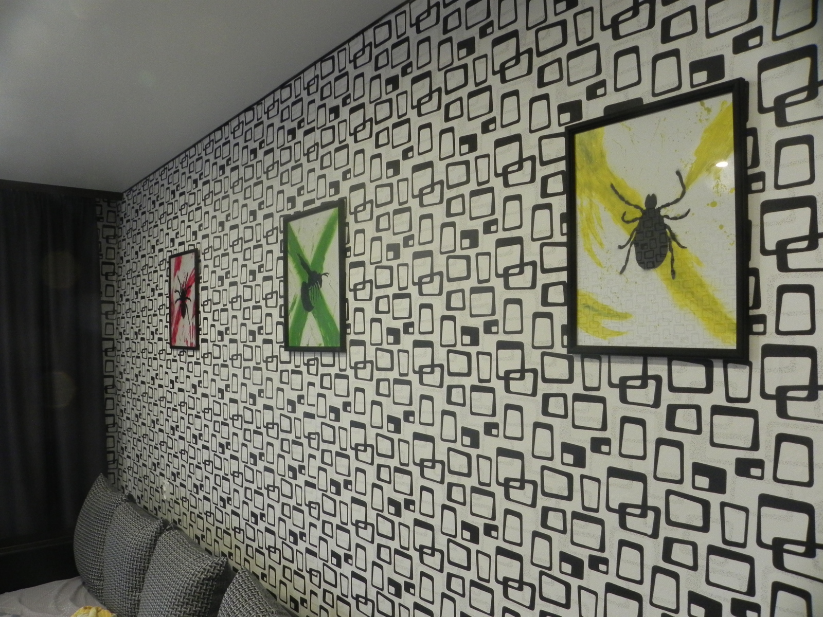 We tried to transform the wall in the room .... - My, Spray Art, Spray can, Images, Frame, Insects, Longpost