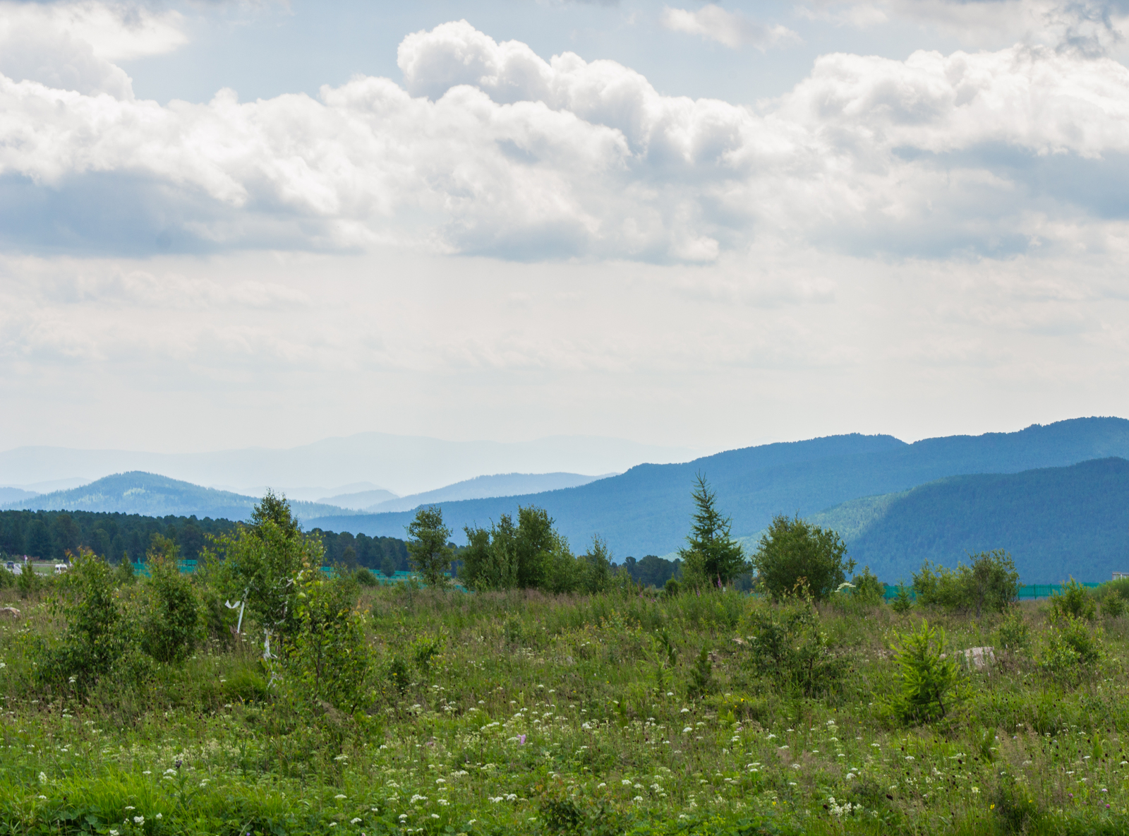 Mountain Altai. There is a road along the Chuya tract. - My, Mountain Altai, Chuisky tract, Mountain tourism, Chike Taman Pass, Seminsky Pass, The mountains, Altai Mountains, Longpost, Altai Republic