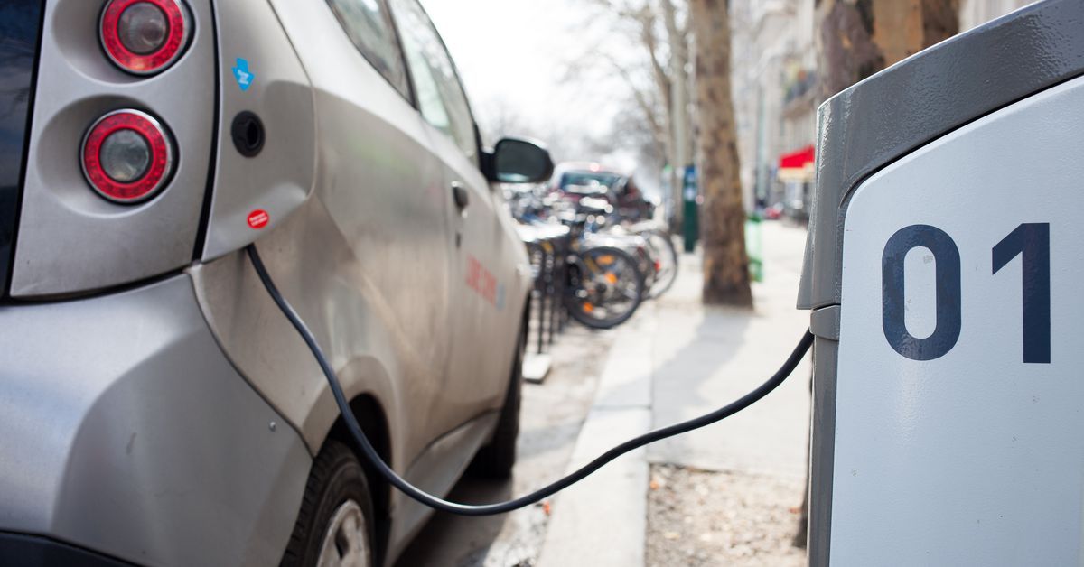 Rostec will install chargers for electric vehicles on the federal highways of the Russian Federation - Electric transport, Charger