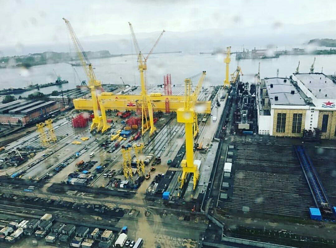 Zvezda Shipbuilding Complex is completing the installation of a Goliath type gantry crane - Tap, Russia, Factory, Instagram, Video, Longpost