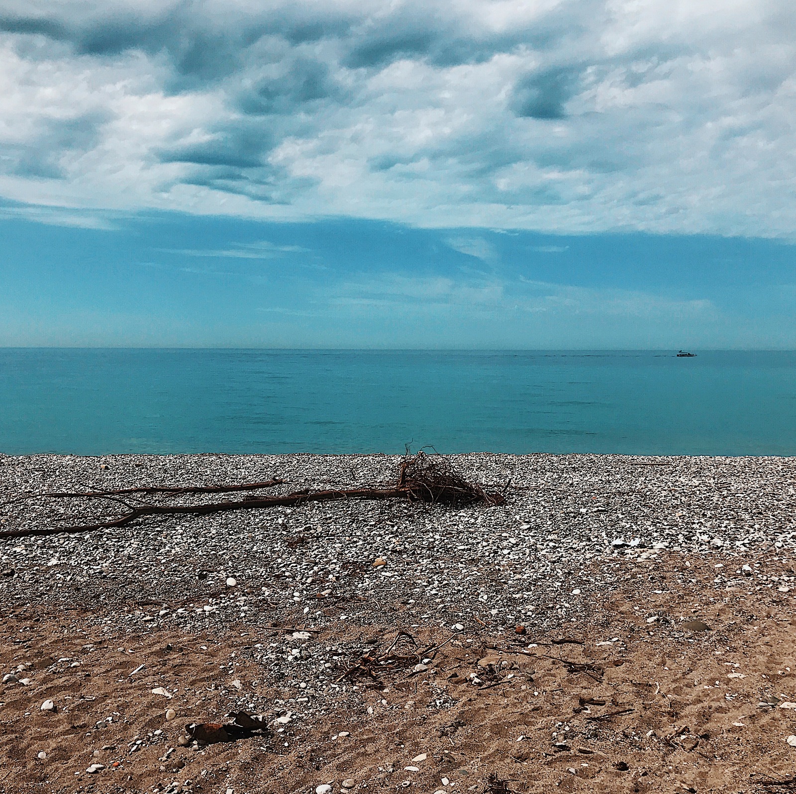 Abkhazia is a country of contrasts. - My, Abkhazia, Tent, Longpost