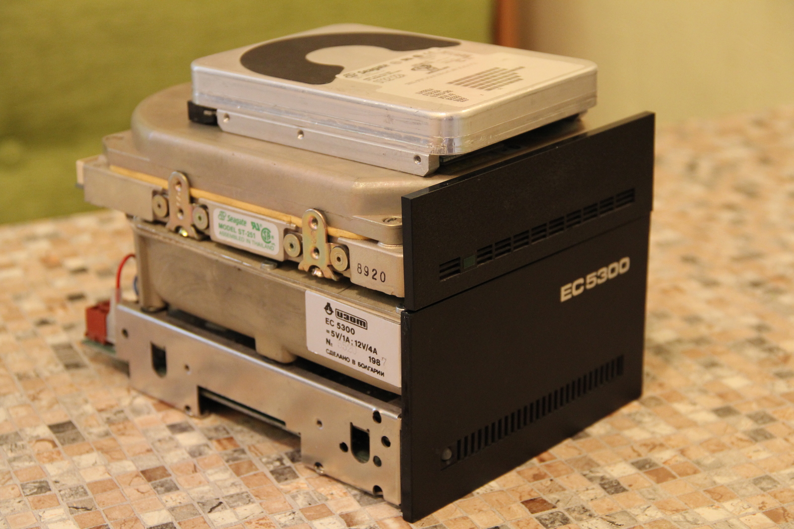 Severe hard disk (IZOT ES5300) - My, HDD, , Bulgaria, Retro, Longpost