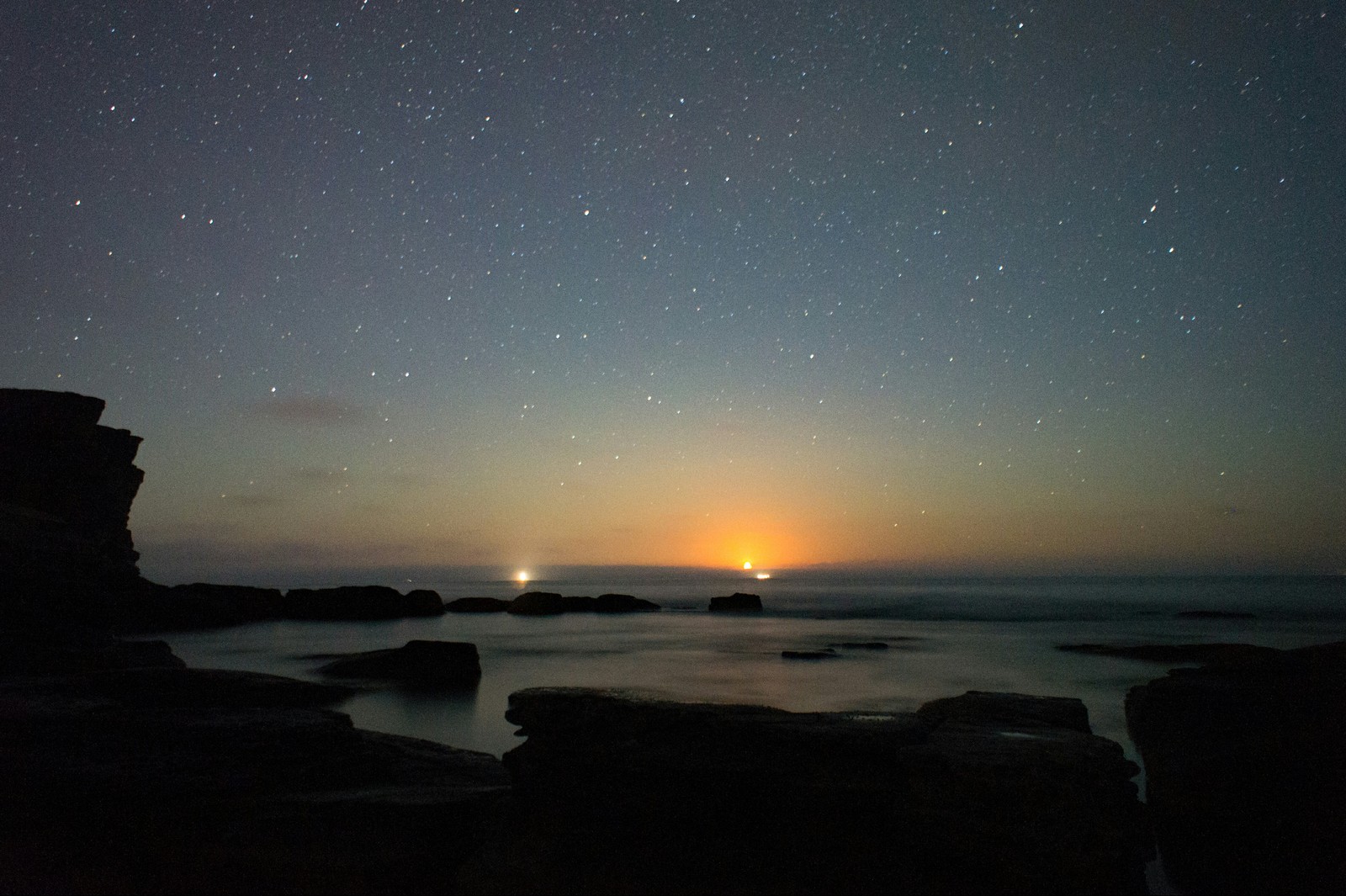 moonrise and milky way - Astrophoto, Vladivostok, Primorsky Krai, Дальний Восток, moon, Milky Way, Russian island