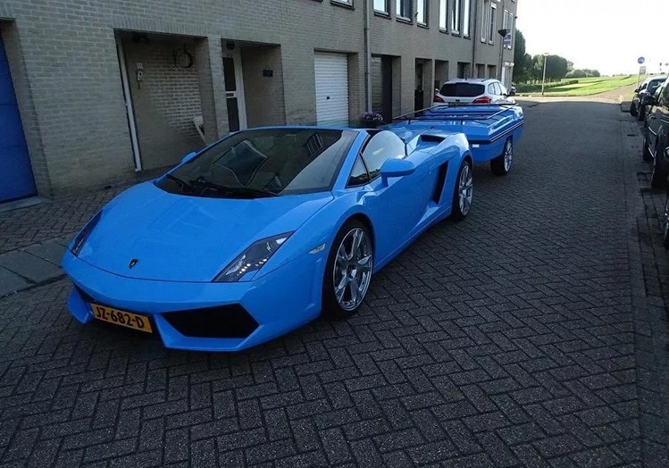 When you bought a sports car, but you were harnessed to help in the country - Lamborghini, Lamborghini Gallardo, Trailer