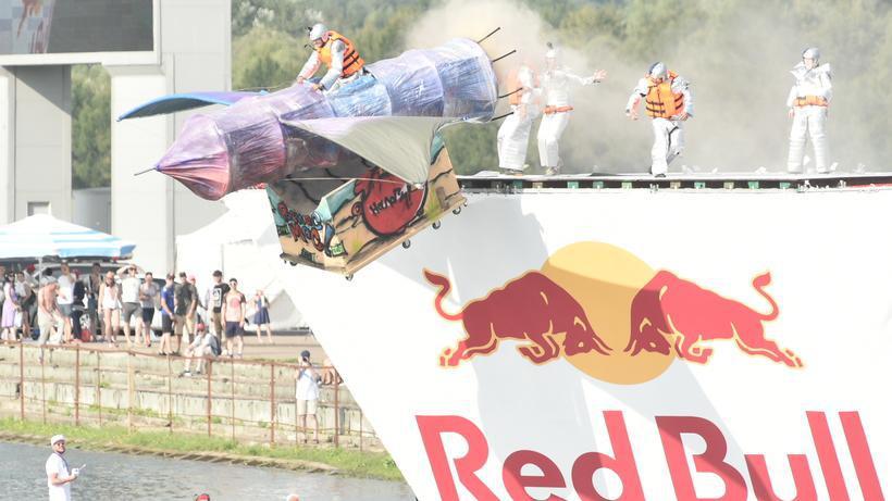 Yesterday, the fifth annual Red Bull Flugtag-2017 festival of homemade aircraft took place in Moscow. - Moscow, Humor, , Photo hitch, Longpost