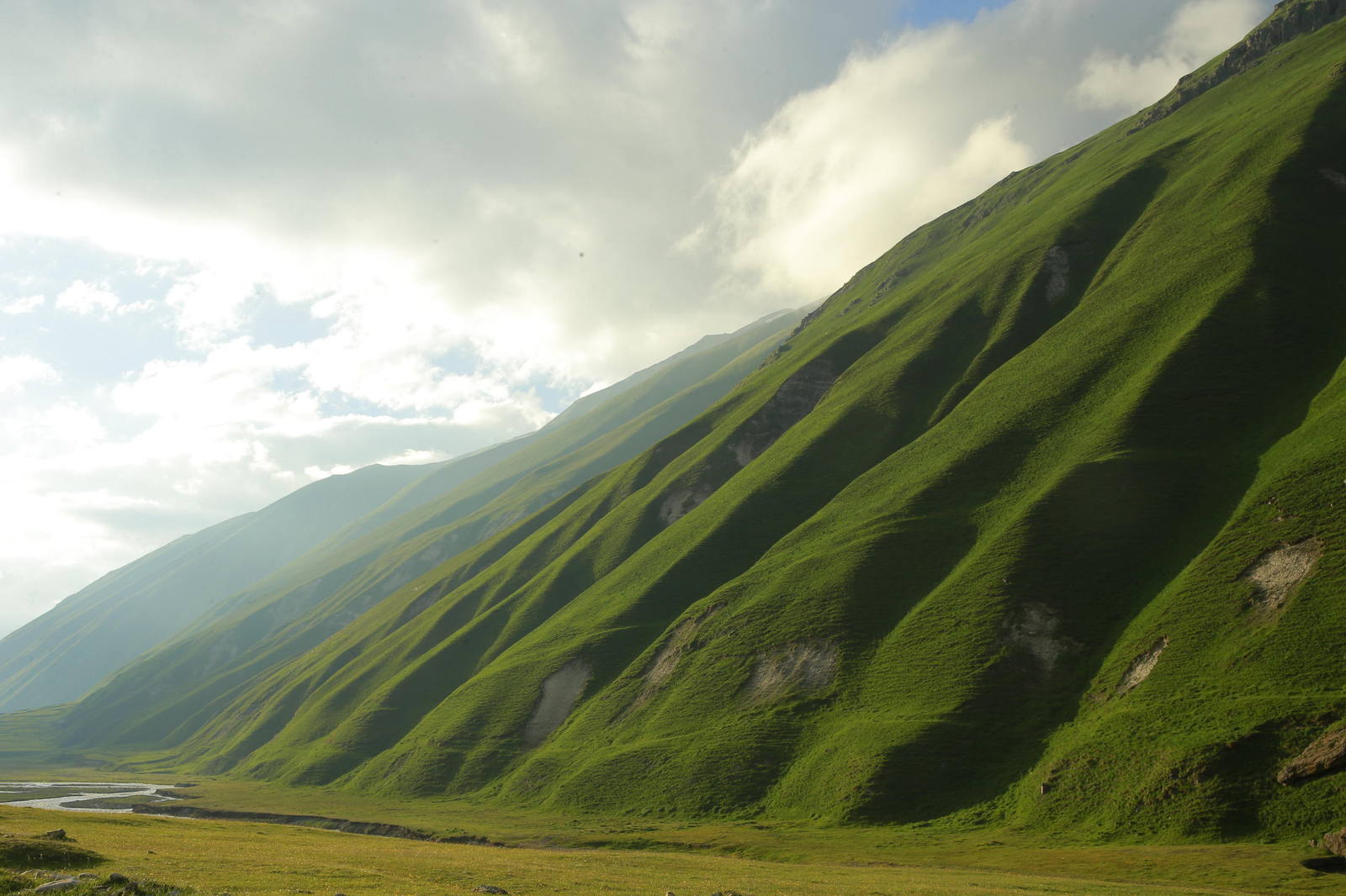 Georgia in summer and winter - who cares. - Georgia, Text, Longpost, Gudauri, Mtskheta, Tbilisi, Kazbegi