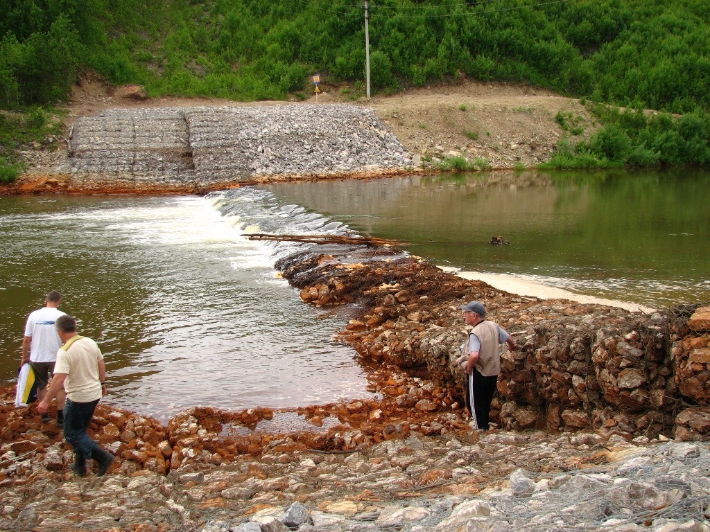 Трагедия на реке Вильва. Как газопровод унес жизни 8 человек | Пикабу