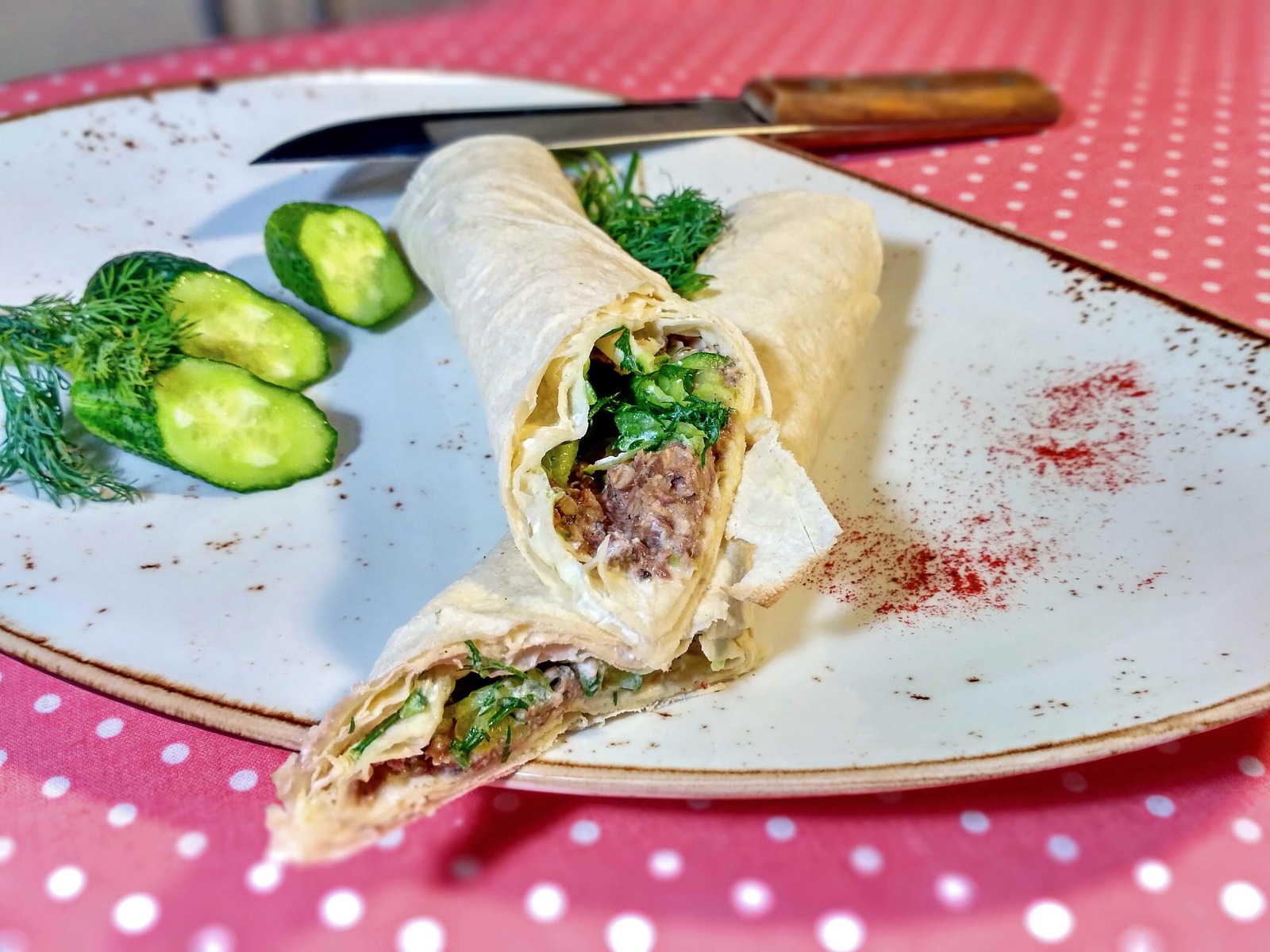 Lavash roll with canned fish and cucumber - My, Recipe, Video recipe, Photorecept, Snack, Pita, Roll, , Lavash snack, Video, Longpost