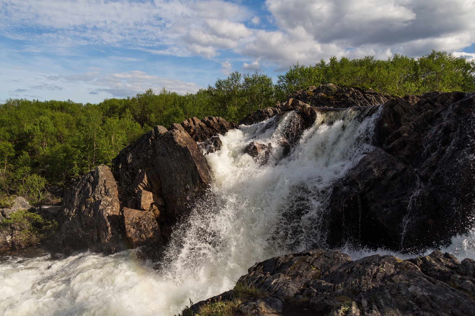 Peninsula Middle. - My, The photo, Peninsula Middle, Waterfall, Road, Canon 650d, 18-135, Longpost