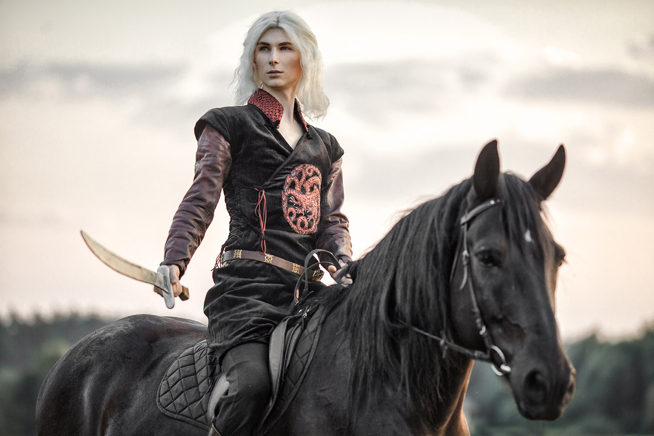 My cosplay of Daenerys Targaryen (based on the first season) - My, Cosplay, Game of Thrones, Daenerys Targaryen, Viserys Targaryen, Horses, Longpost