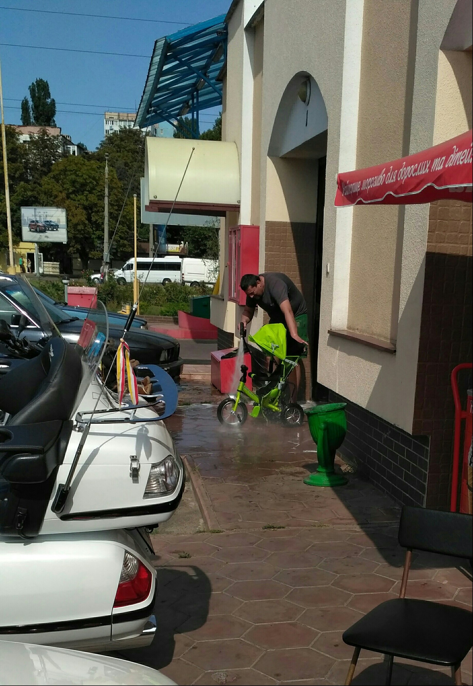 Top and interior please. - My, Car wash, Stroller, The photo