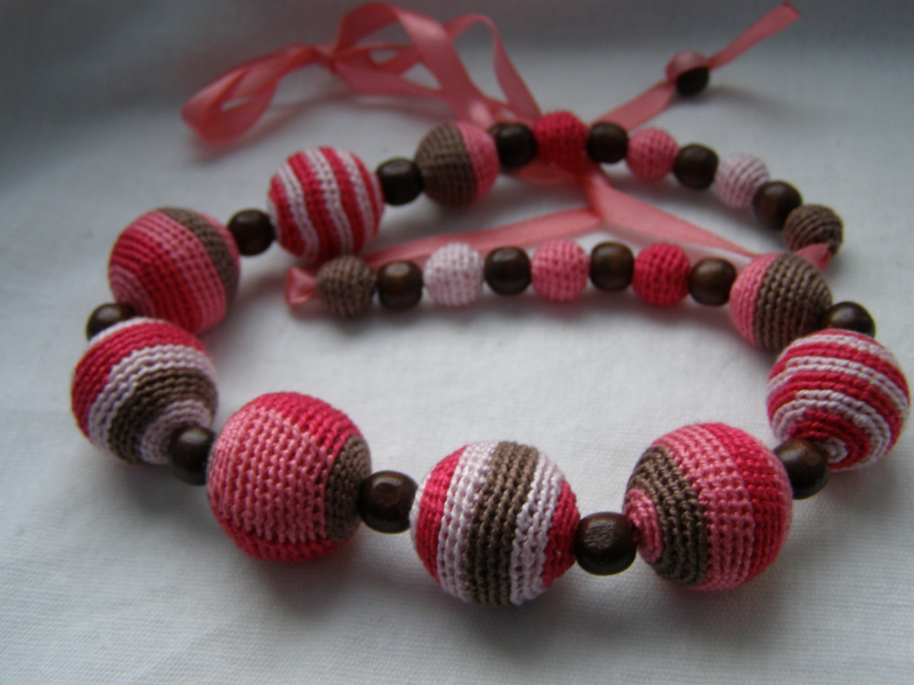 Knitted beads - pink - My, Beads, Slingobuses, Needlework without process, Longpost, Photo on sneaker, With your own hands