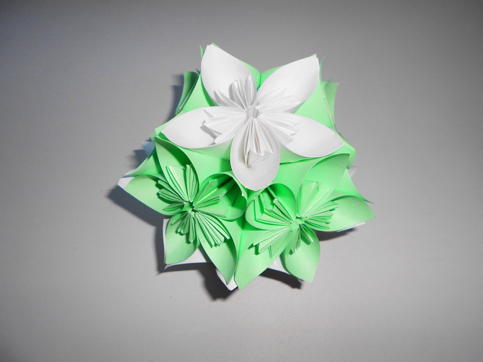 Kusudama origami ball Makoto Yamaguchi - Kusudama, , 