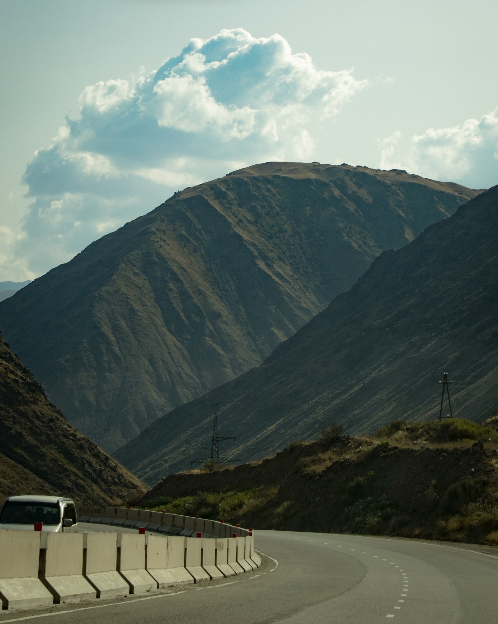 A few photos taken on the way from Bishkek to Issyk-Kul - My, Issyk-Kul, Kyrgyzstan, Bishkek, The photo, Longpost