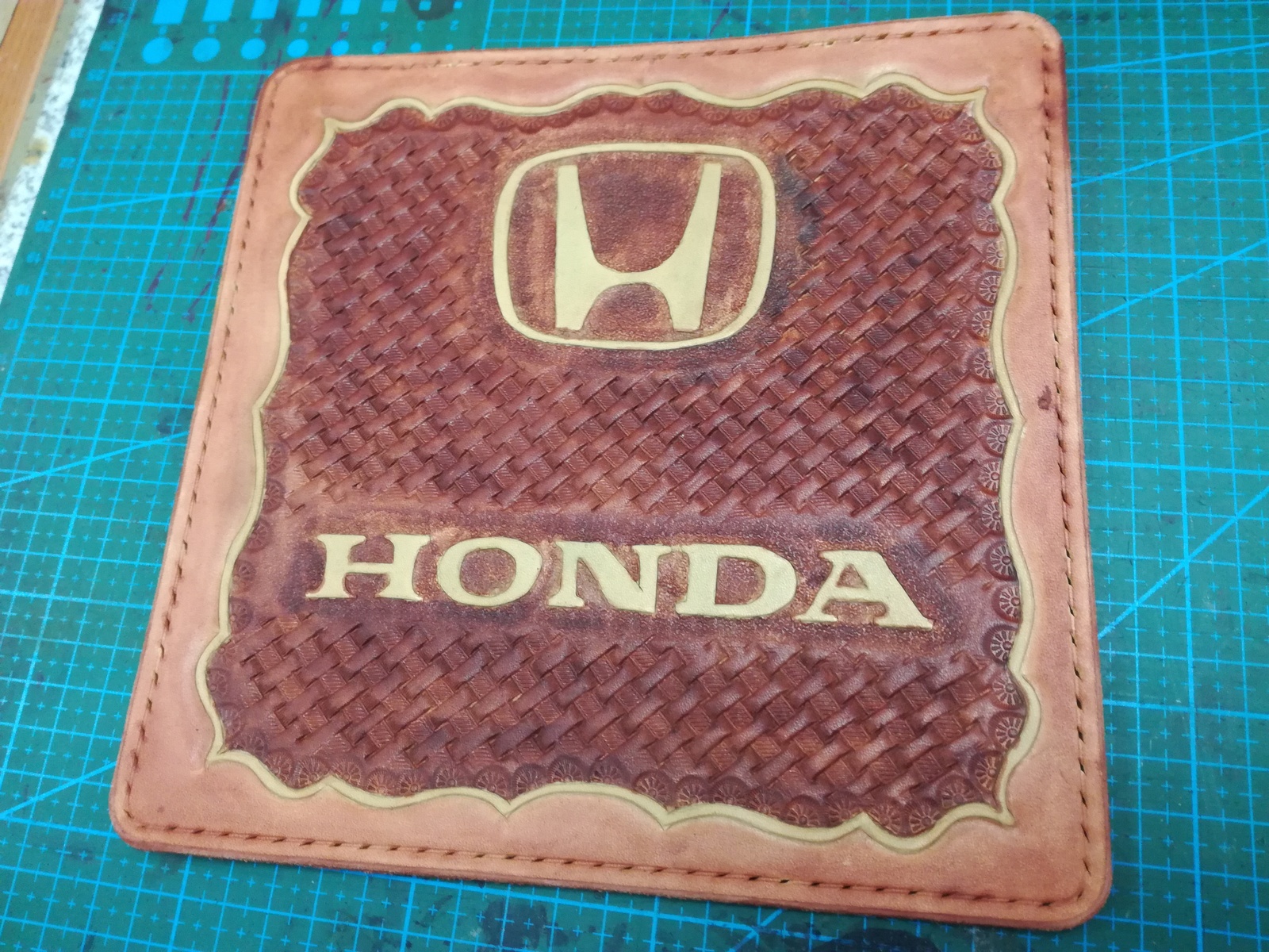 Purse with Honda logo - My, Leather, Handmade, Handmade, Longpost, Wallet, Needlework, Leather products, Leather