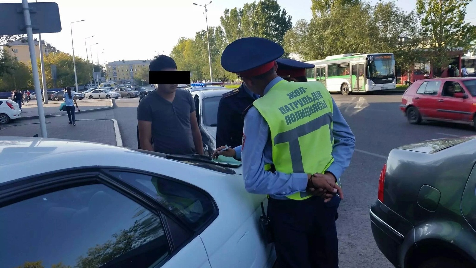 A resident of Astana forced a policeman to prosecute a colleague - Kazakhstan, Astana, Police, 