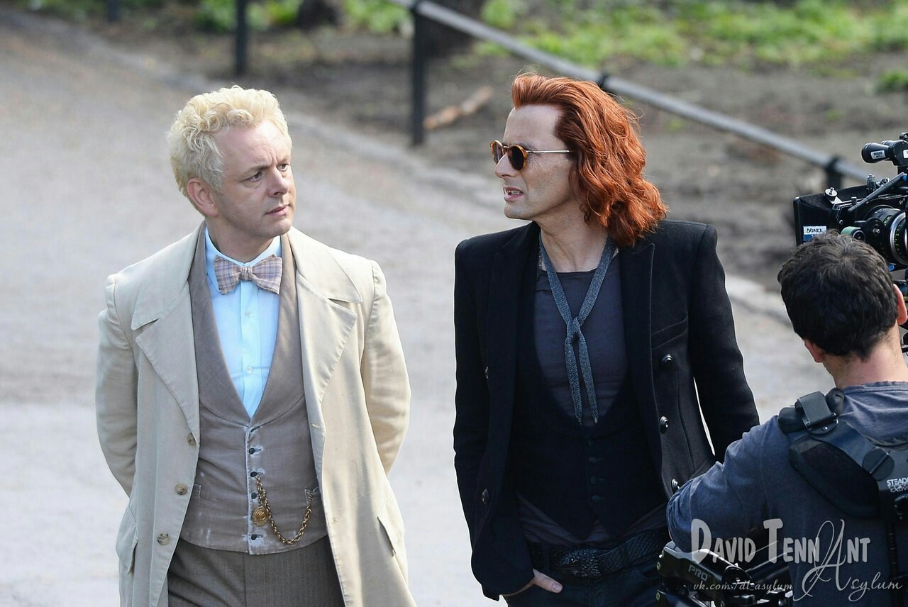 The first shots from the filming of the series Good Omens - Terry Pratchett, Neil Gaiman, Good signs, David Tennant, Michael Sheen, Longpost