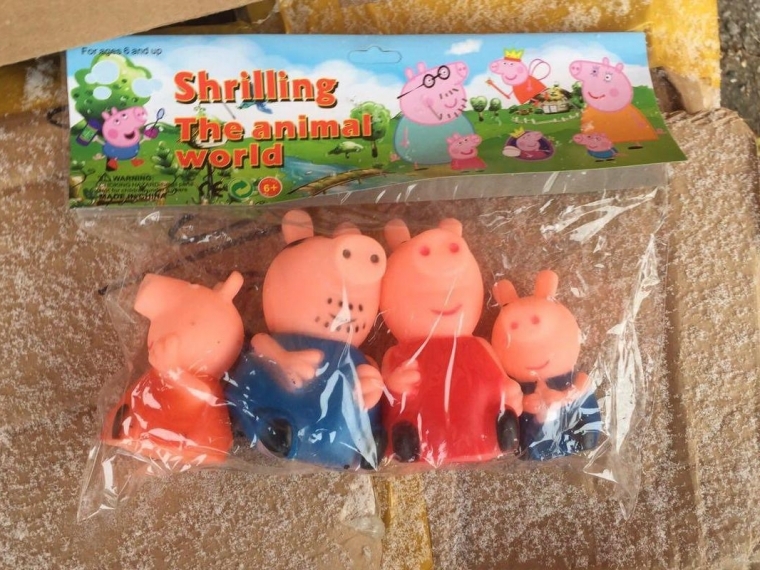 1,600 Peppa pigs destroyed in Omsk - Omsk, Peppa Pig