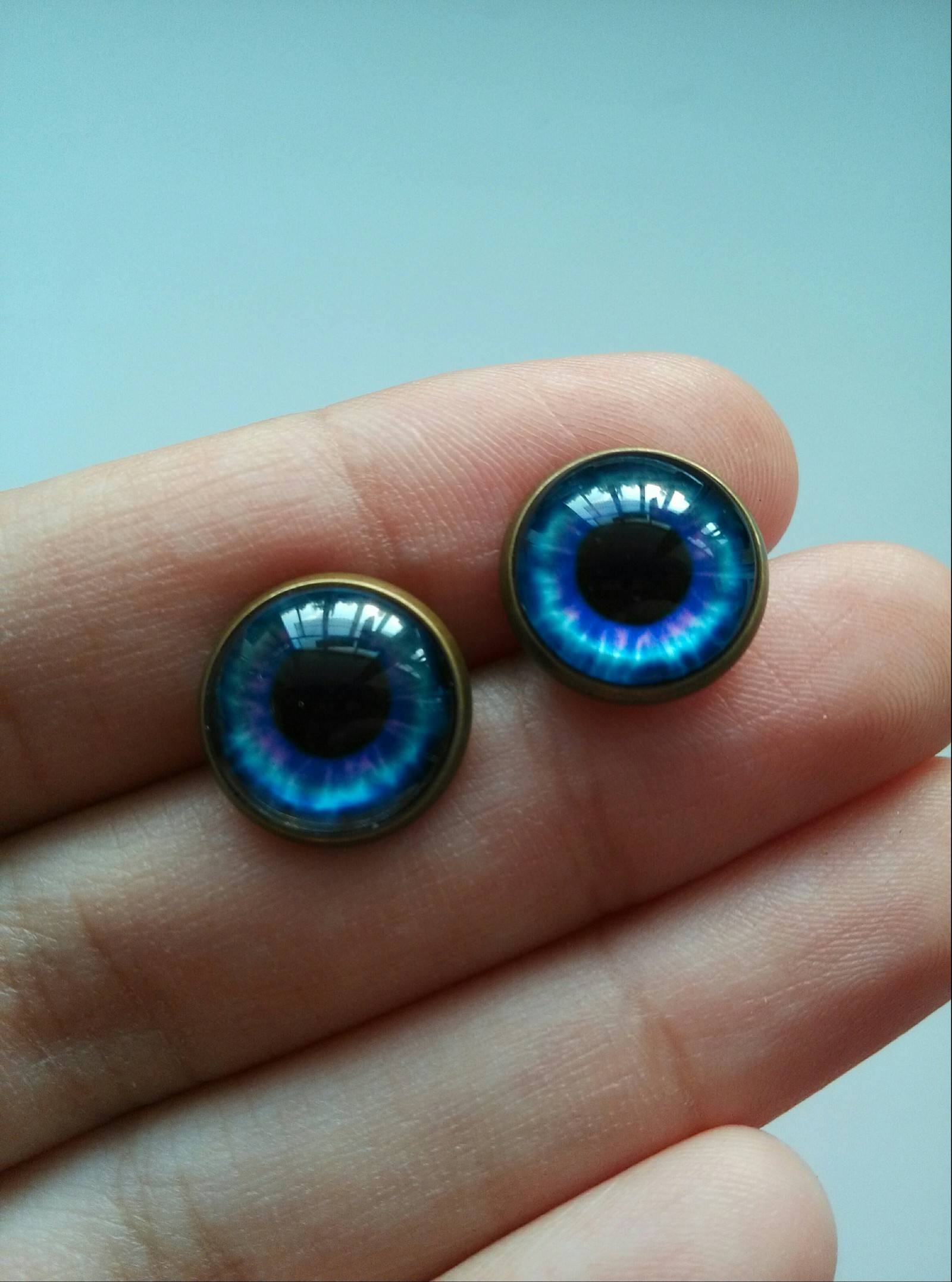 Wanted to try something new. I have long wanted to make stud earrings with glass. - My, , Earrings, Eyes, Decoration, Glass, Creation, Longpost