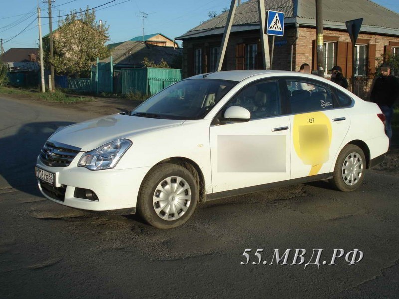 In Omsk, a taxi passenger beat the driver and crashed the car - Omsk, Auto, Taxi