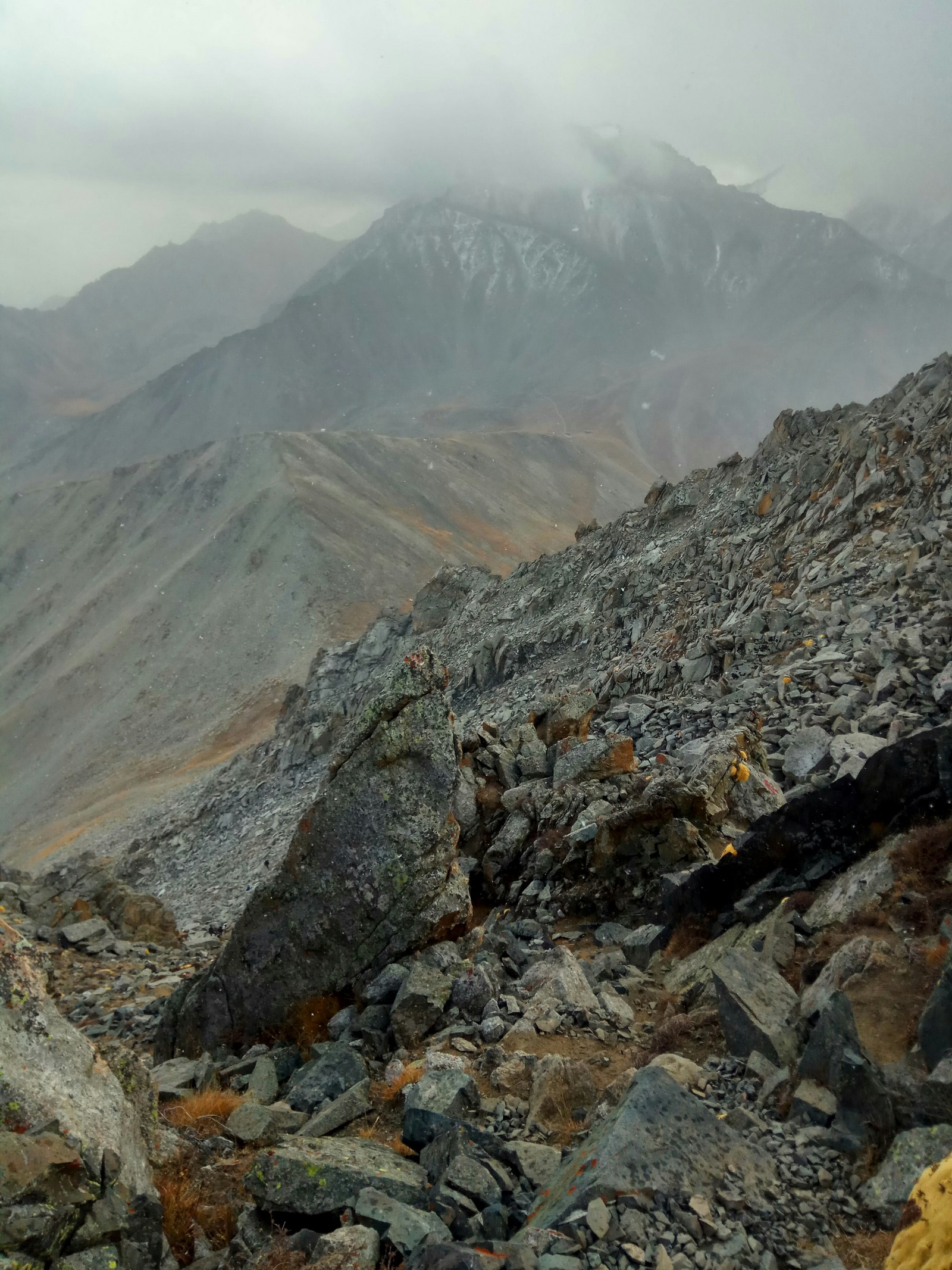 Photo from the big Almaty Peak - My, Almaty, The mountains, Kazakhstan, Landscape, Cold, Longpost, Video