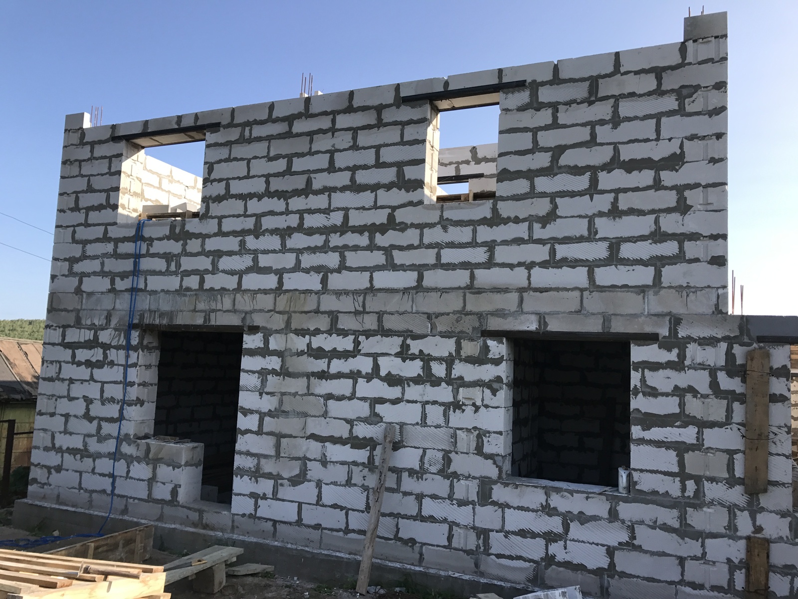 BUILDING A HOUSE FROM AERABLE CONCRETE №6 - My, House, Aerated concrete, Building, House made of aerated concrete, Roof, Roof, Longpost