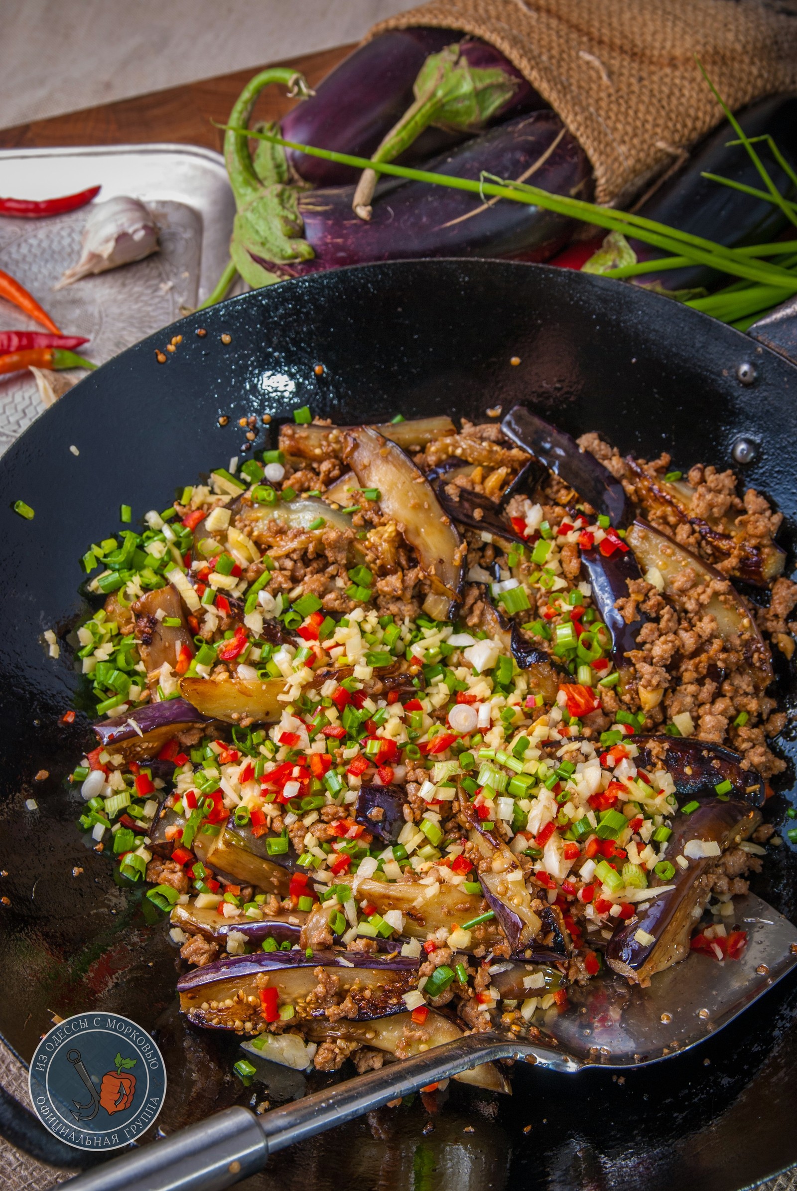 Лекарство для моей осени. Ароматные баклажаны с мясом. | Пикабу