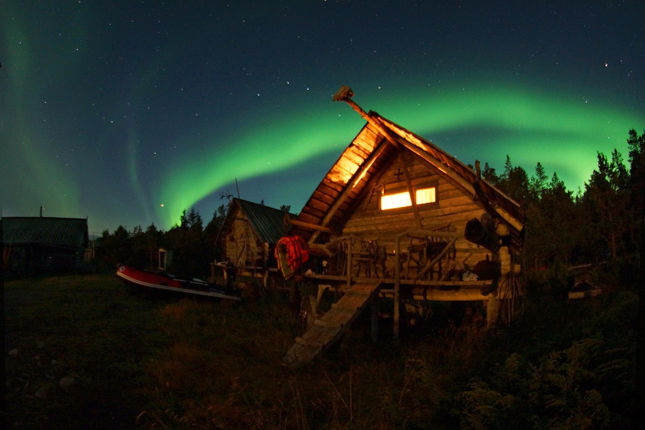 Murmansk region - White Sea, Polar Lights, A boat