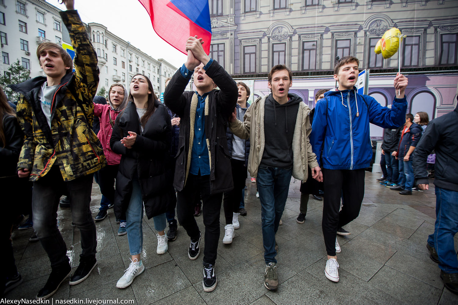 Navalnitsky children. - My, Politics, Alexey Navalny, Rally, Liberal opposition, Opposition, Russia, Vladimir Putin, Children, Longpost