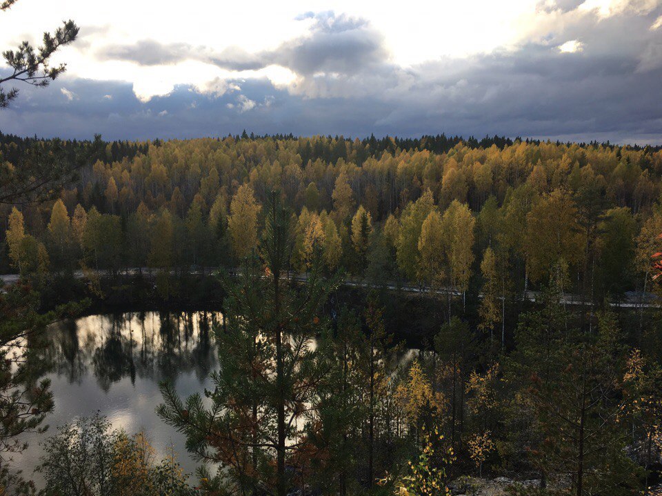 Marble canyon Ruskeala in Karelia. - My, Russia, Карелия, Autumn, My, Longpost