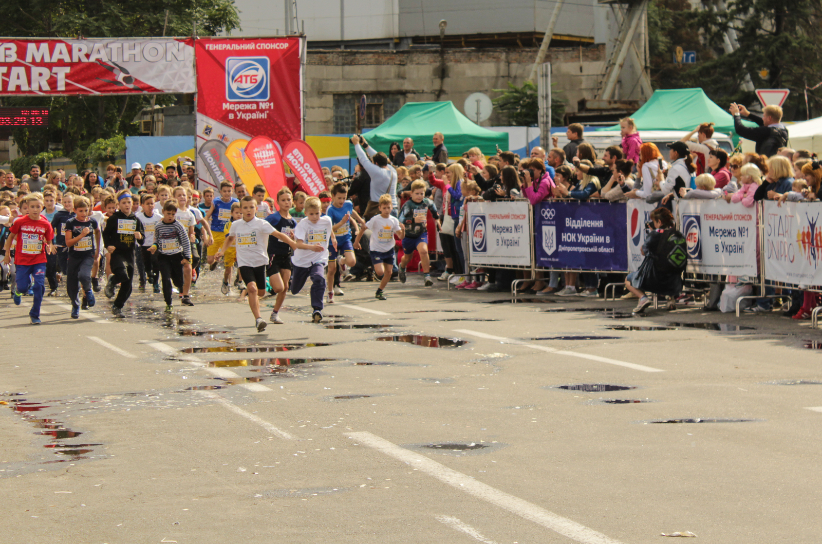 Sports marathon. - My, Beginning photographer, My, Marathon, Runner, , Canon 1200d, Longpost