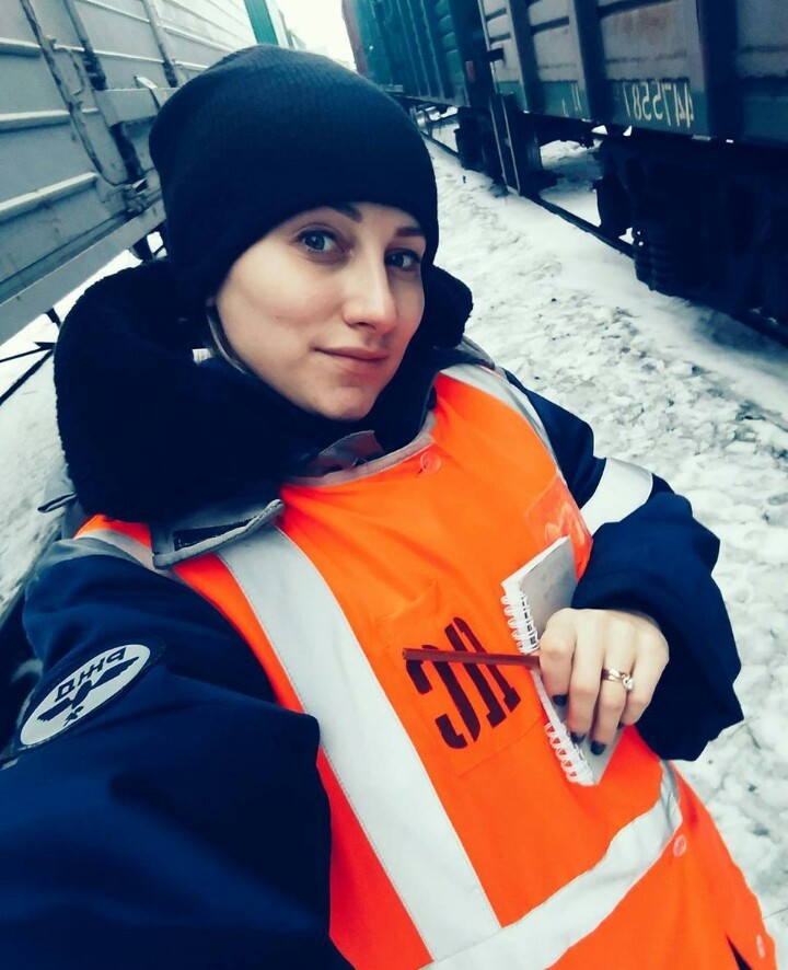 Girls and everyday life (workers of Russian Railways) - Girls, Routine, Russian Railways, Longpost