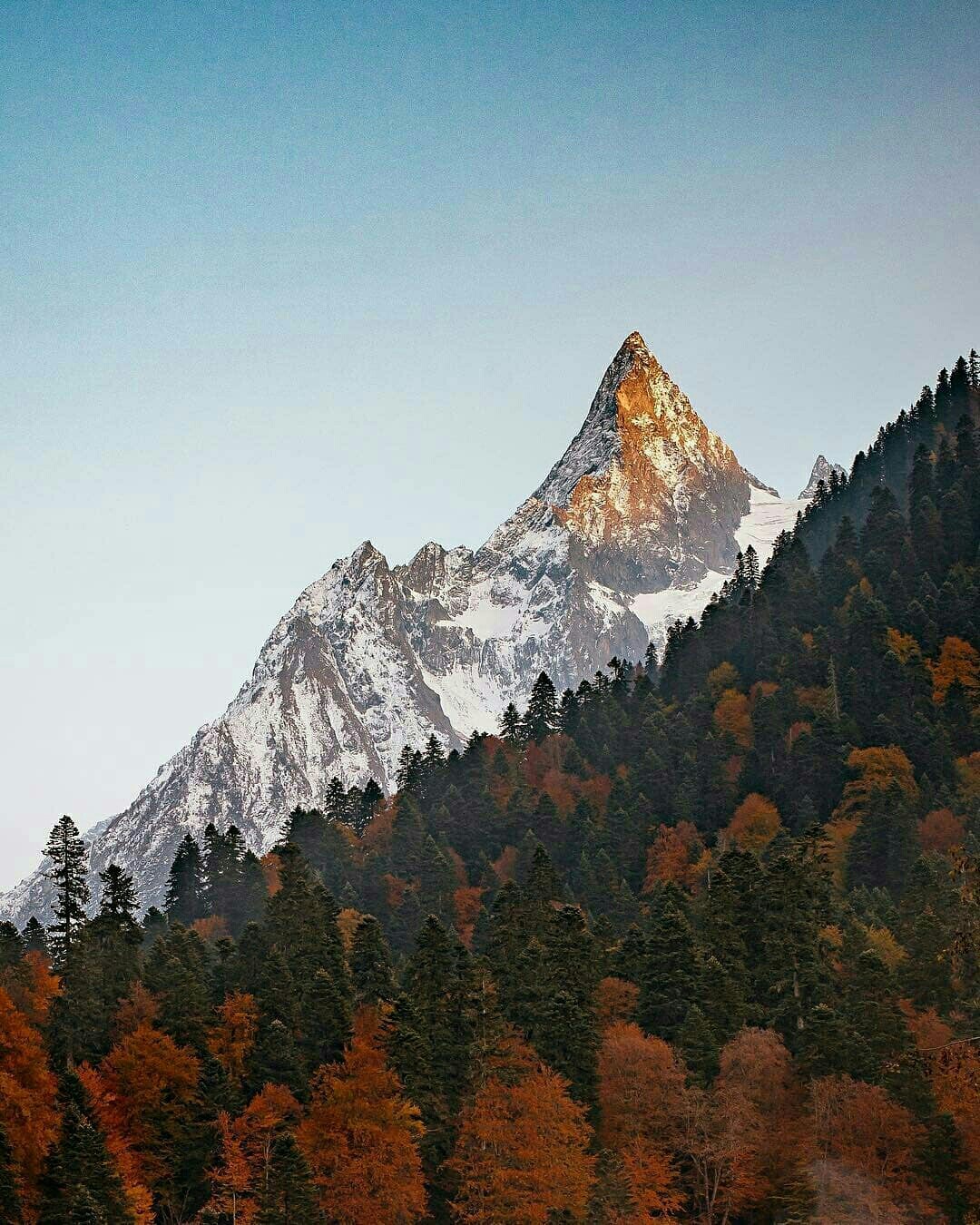 And at the end of the day, a little beauty in the feed...) - Nature, beauty, The mountains, Longpost