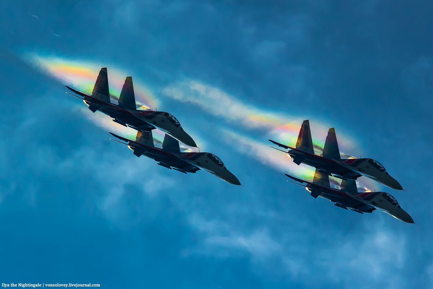 Russian Knights and the Prandtl-Gloert effect - My, , Prandtl-Gloert effect, Su-30cm, Russian Knights, Dispersion