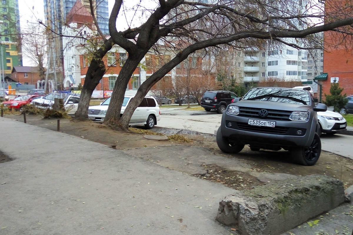 I park like a freak - Неправильная парковка, The photo, A selection, Longpost, Novosibirsk