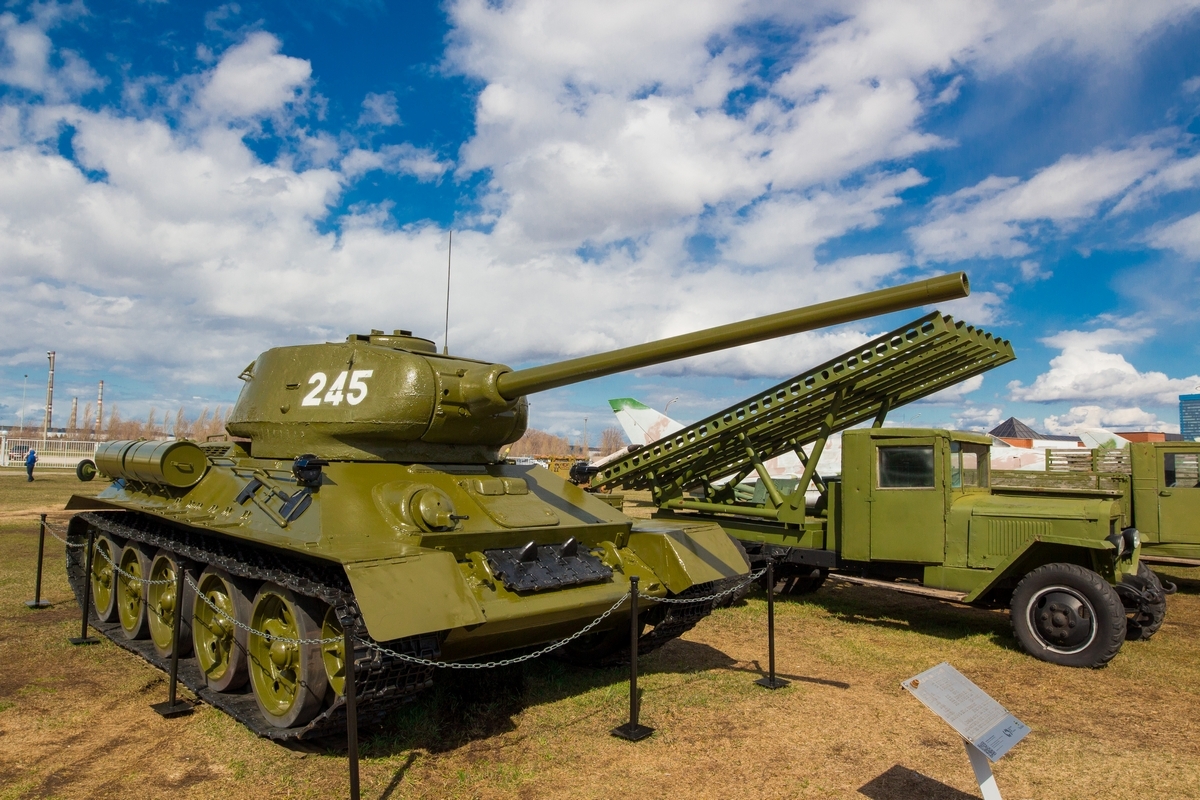 Музей военной техники в тольятти фото