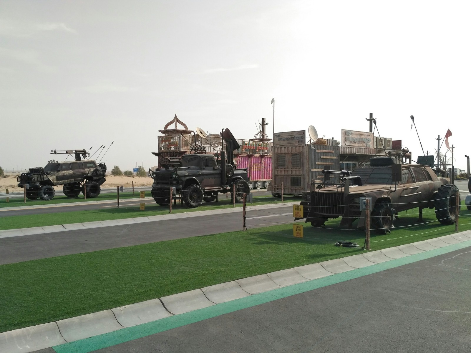 Mad Max in Dubai - My, Dubai, Crazy Max, Longpost