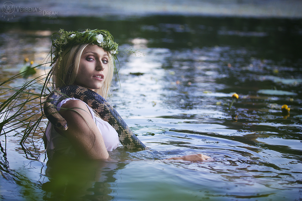 Noon by Verbena's Dream Studio - Cosplay, Mavka, Noon, Swamp, Snake, Daria Lefler, Video, Longpost