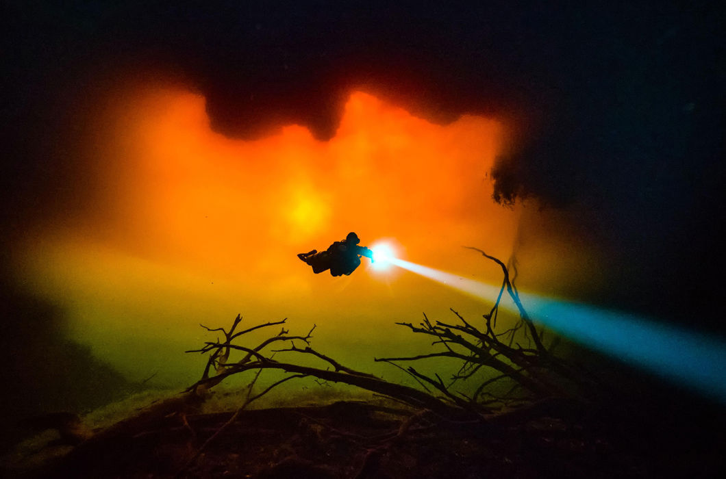 Immersion in... - Cenotes, Immersion, Diver, The photo