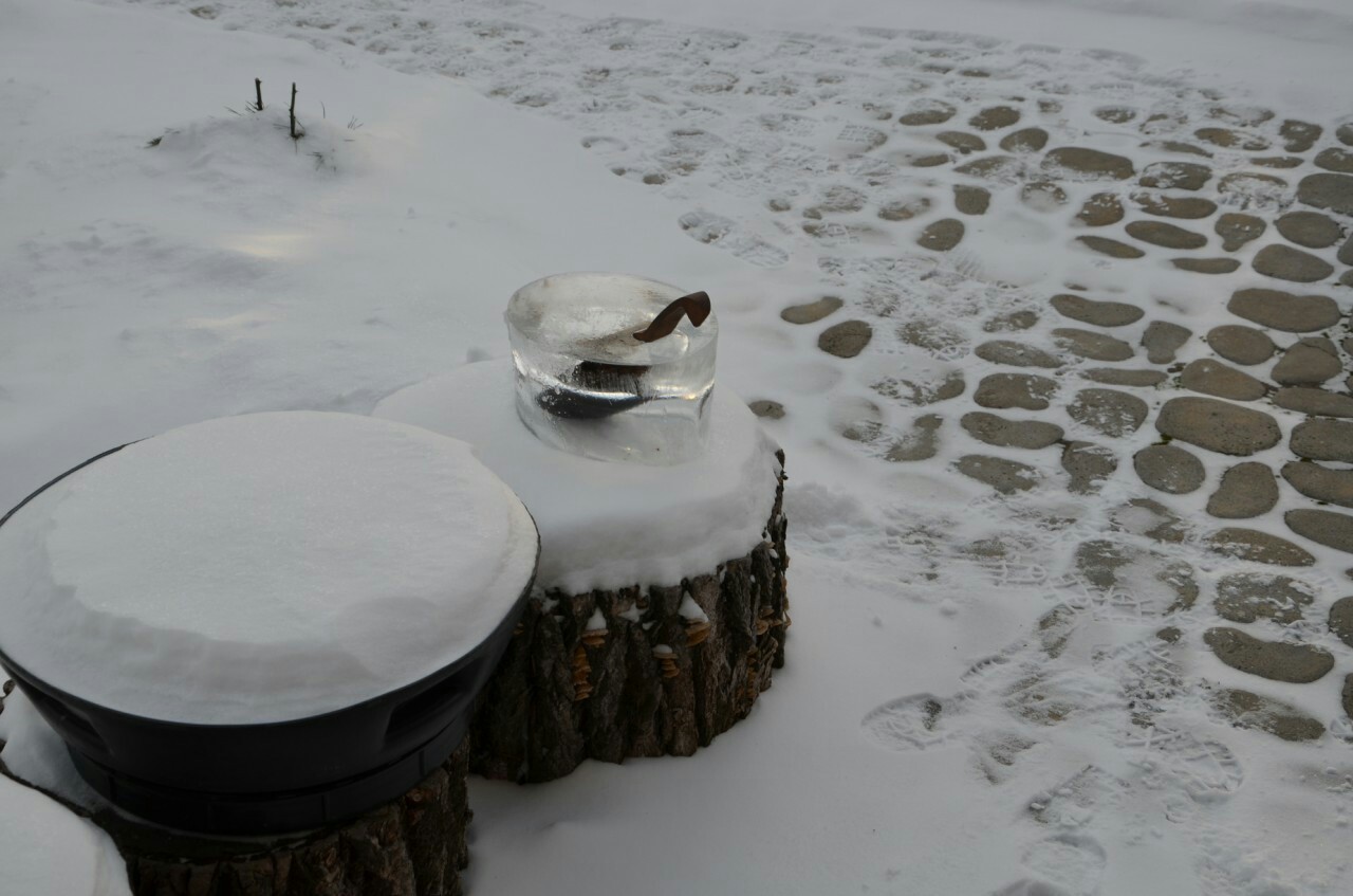 In the bath, the water in the tub froze along with the ladle - My, Winter, Ice, beauty