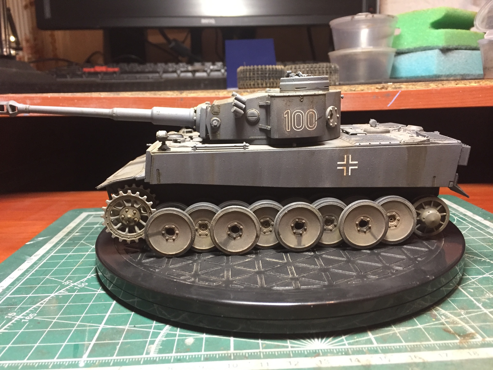 Construction and painting Pz.Kpfw.VI Tiger Initial(Sd.Kfz.181)№100 s.Pz.Abt 502 scale 1/35 from Dragon - My, BTT, Stand modeling, Hobby, Longpost