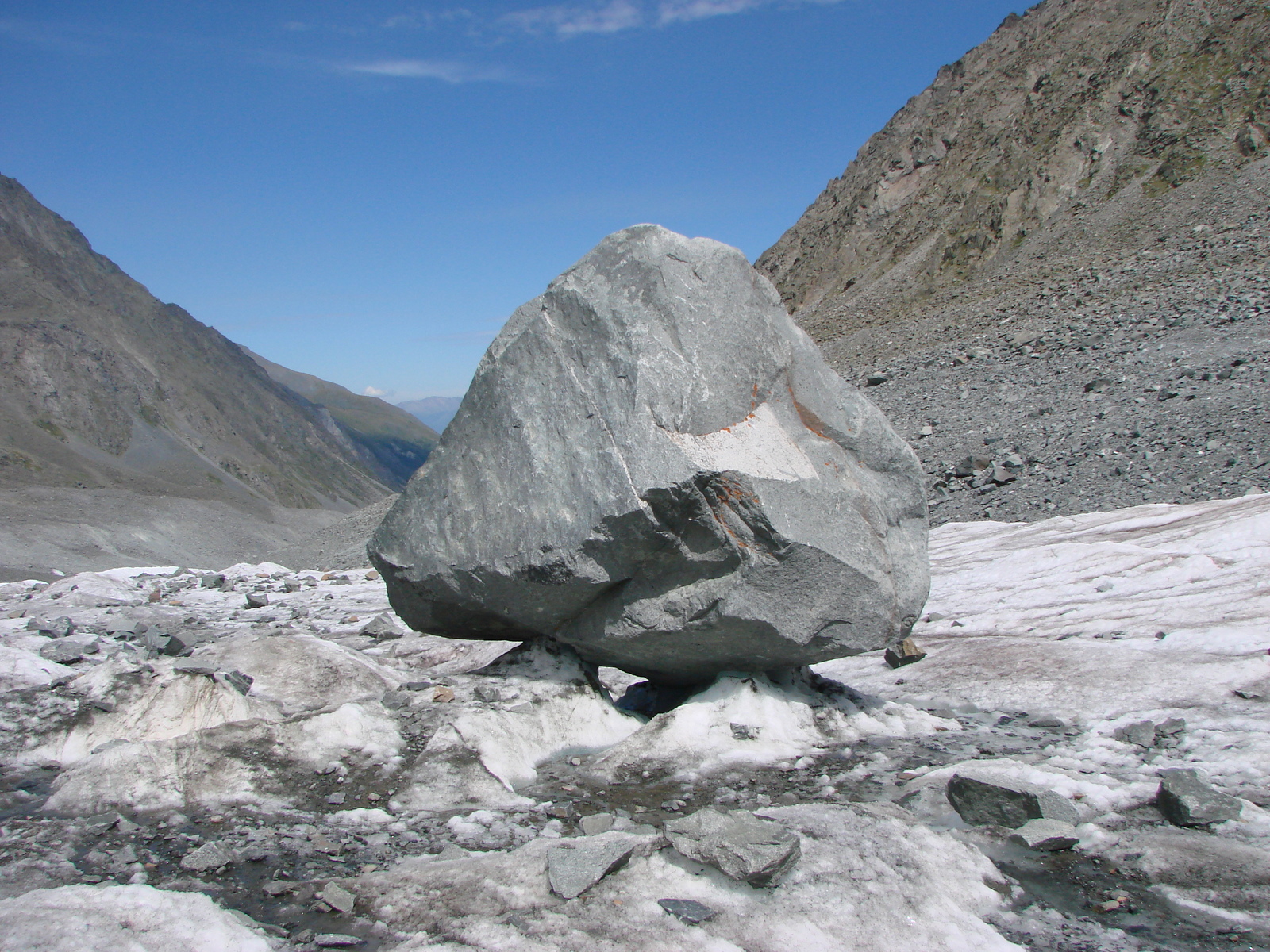 I like to watch life-9 (Hobby - mountains: Belukha, part 4) - My, A life, Mountain Altai, Mountaineering, Tourism and mountaineering, Video, Longpost, Altai Republic